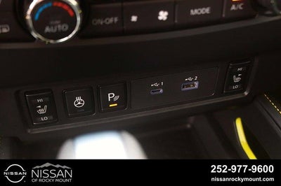 2027 Nissan Frontier Crew Cab 4x2 SV