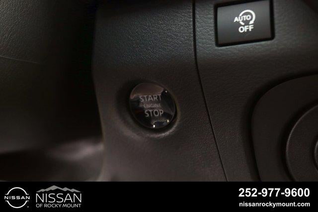 2027 Nissan Frontier Crew Cab 4x2 SV