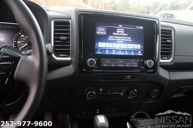 2022 Nissan Frontier Crew Cab 4x2 SV Auto