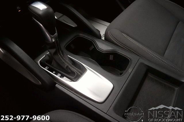 2022 Nissan Frontier Crew Cab 4x2 SV Auto