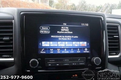 2022 Nissan Frontier Crew Cab 4x2 SV Auto