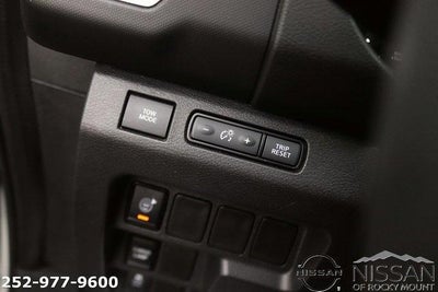 2022 Nissan Frontier Crew Cab 4x2 SV Auto