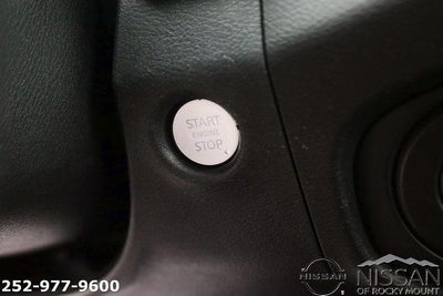 2022 Nissan Frontier Crew Cab 4x2 SV Auto