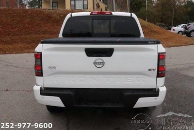 2022 Nissan Frontier Crew Cab 4x2 SV Auto