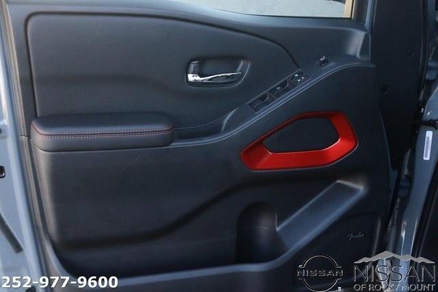 2025 Nissan Frontier Crew Cab 4x4 PRO-4X