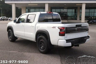 2025 Nissan Frontier Crew Cab 4x4 PRO-4X