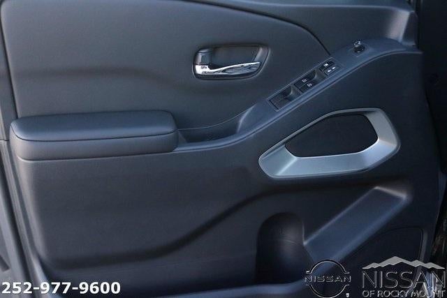 2026 Nissan Frontier Crew Cab 4x4 SV