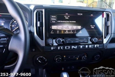 2026 Nissan Frontier Crew Cab 4x4 SV