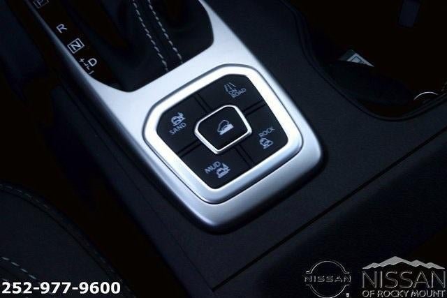 2026 Nissan Frontier Crew Cab 4x4 SV