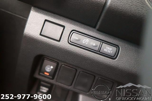 2026 Nissan Frontier Crew Cab 4x4 SV