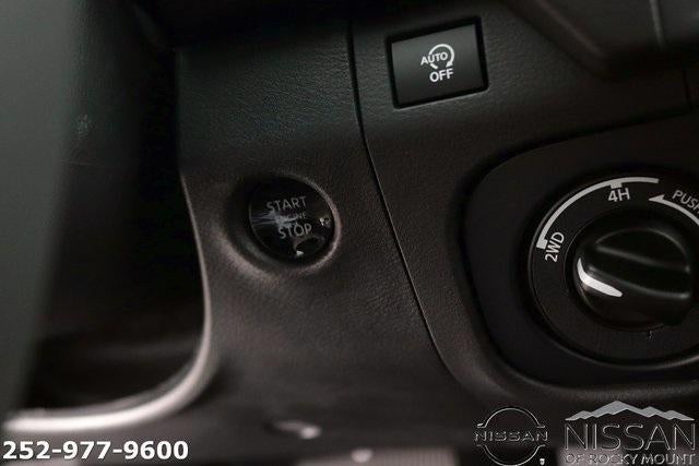 2026 Nissan Frontier Crew Cab 4x4 PRO-4X