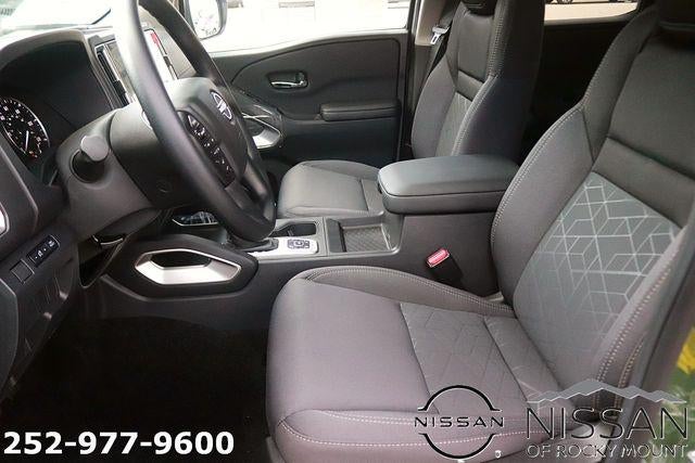 2026 Nissan Frontier Crew Cab 4x4 SV