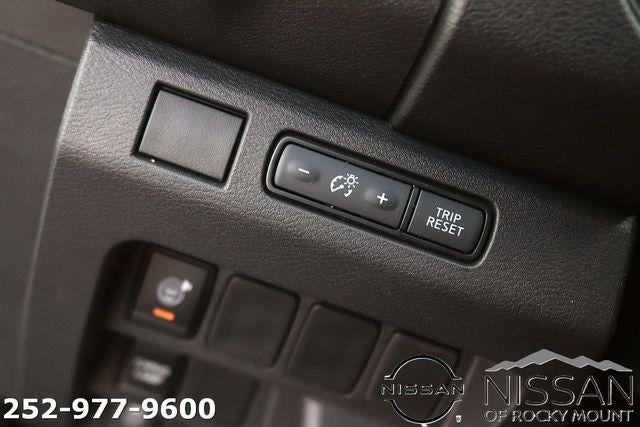2026 Nissan Frontier Crew Cab 4x4 SV