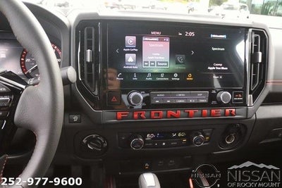 2025 Nissan Frontier Crew Cab 4x4 PRO-4X