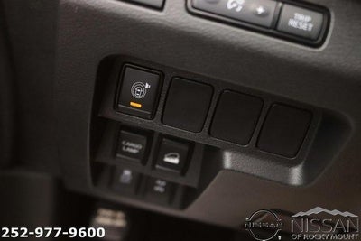 2025 Nissan Frontier Crew Cab 4x4 PRO-4X