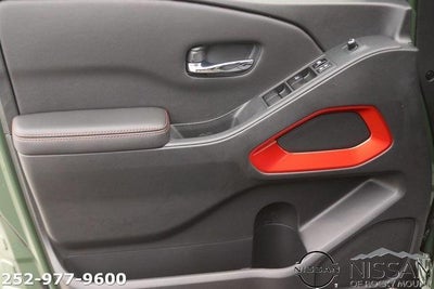 2025 Nissan Frontier Crew Cab 4x4 PRO-4X