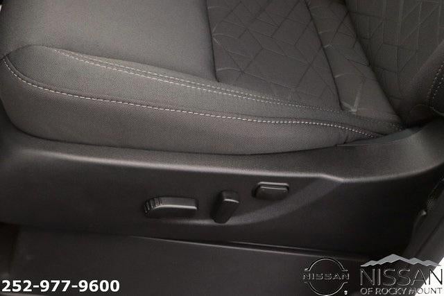 2026 Nissan Frontier Crew Cab 4x4 SV