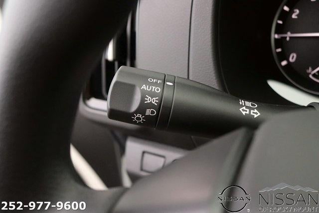 2026 Nissan Frontier Crew Cab 4x4 SV