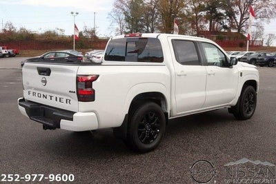 2026 Nissan Frontier Crew Cab 4x4 SV