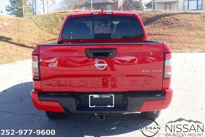 2024 Nissan Frontier Crew Cab 4x4 SV