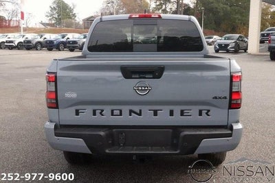 2026 Nissan Frontier Crew Cab 4x4 SV