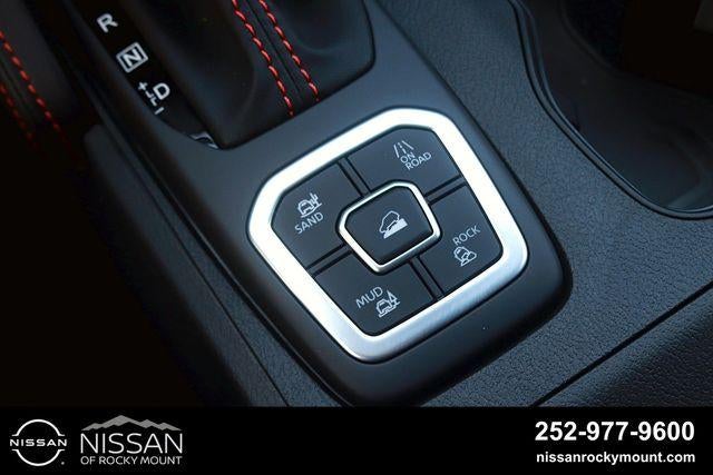 2026 Nissan Frontier Crew Cab 4x4 PRO-4X