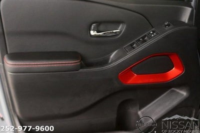 2025 Nissan Frontier Crew Cab 4x4 PRO-4X