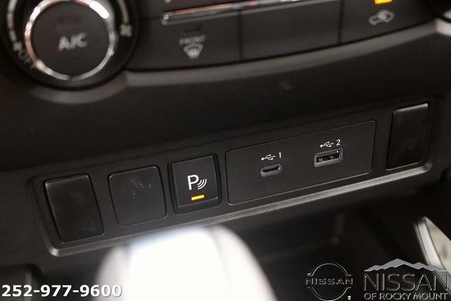 2026 Nissan Frontier Crew Cab 4x4 SV