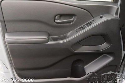 2026 Nissan Frontier Crew Cab 4x4 SV