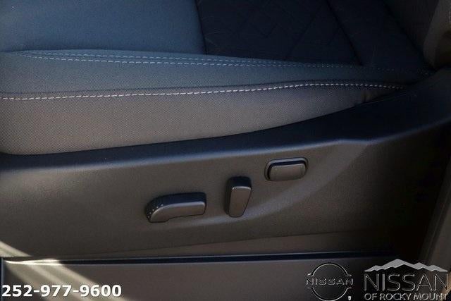 2026 Nissan Frontier Crew Cab 4x4 SV