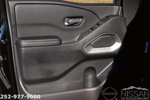 2026 Nissan Frontier Crew Cab 4x4 SV