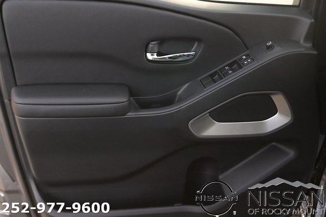 2026 Nissan Frontier Crew Cab 4x4 SV