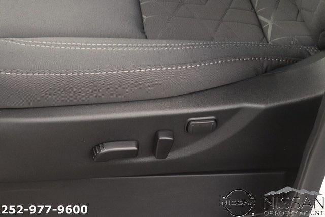 2026 Nissan Frontier Crew Cab 4x4 SV