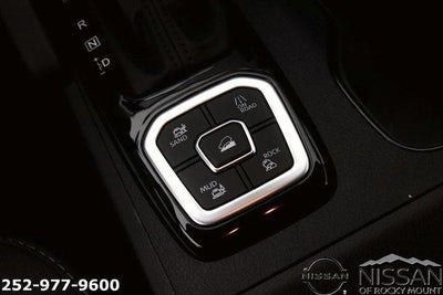 2026 Nissan Frontier Crew Cab 4x4 SV