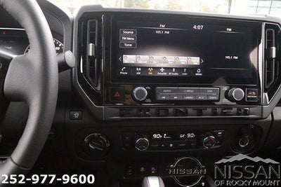 2026 Nissan Frontier Crew Cab 4x4 SV