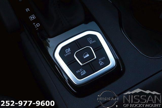 2026 Nissan Frontier Crew Cab 4x4 Long Bed SV