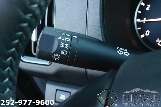 2026 Nissan Frontier Crew Cab 4x4 Long Bed SV