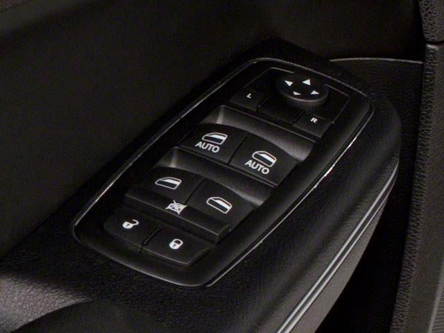 2012 Chrysler 300 4dr Sdn V6 Limited RWD