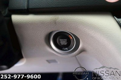 2023 Chrysler Voyager LX FWD