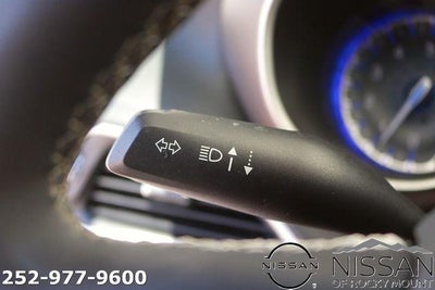2023 Chrysler Voyager LX FWD