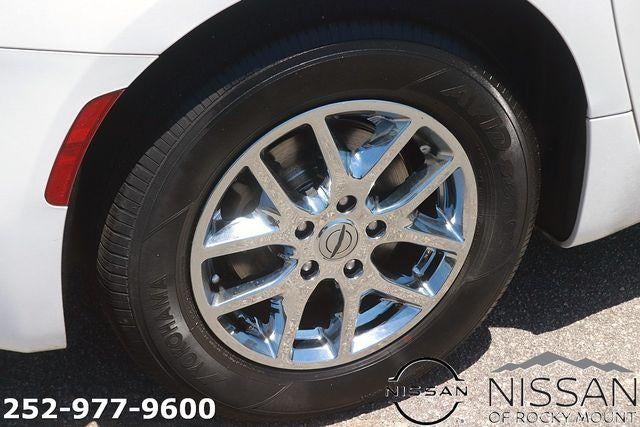 2023 Chrysler Voyager LX FWD