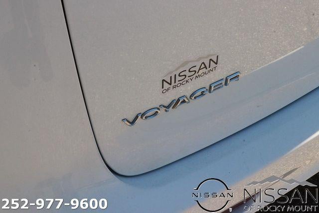 2023 Chrysler Voyager LX FWD