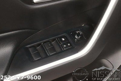2021 Toyota RAV4 XLE FWD (GS)