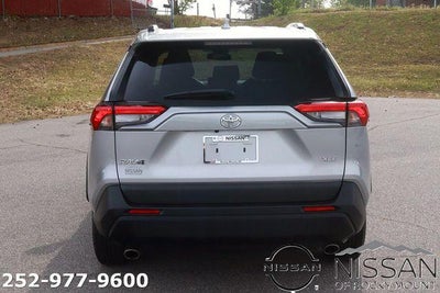 2021 Toyota RAV4 XLE FWD (GS)