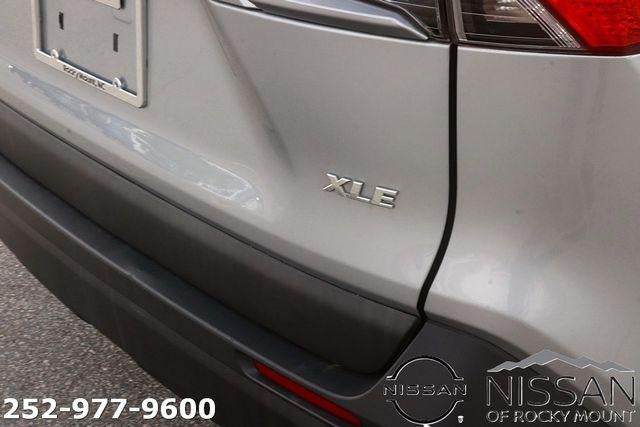 2021 Toyota RAV4 XLE FWD (GS)