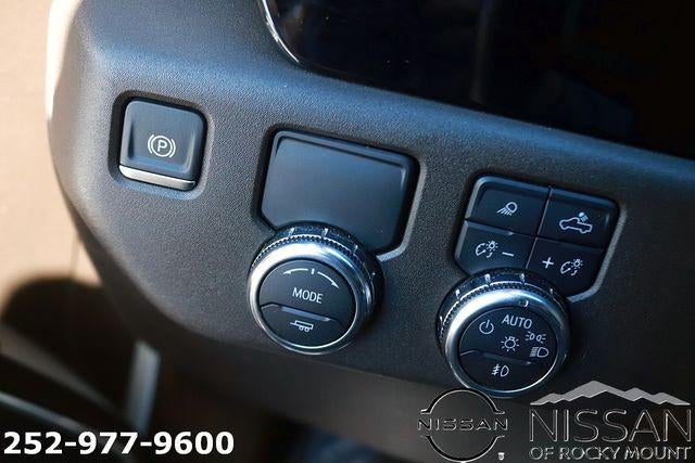 2024 GMC Sierra 1500 Crew Cab Short Box 2-Wheel Drive SLT