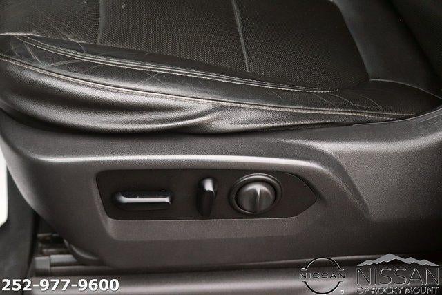 2020 GMC Sierra 1500 Crew Cab Short Box 4-Wheel Drive SLT