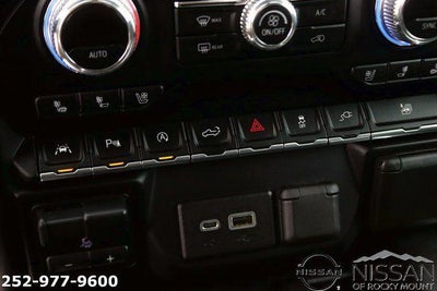 2020 GMC Sierra 1500 Crew Cab Short Box 4-Wheel Drive SLT