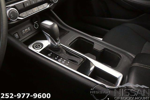 2024 Nissan Sentra SV CVT