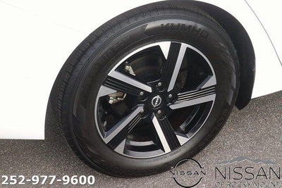 2024 Nissan Sentra SV CVT